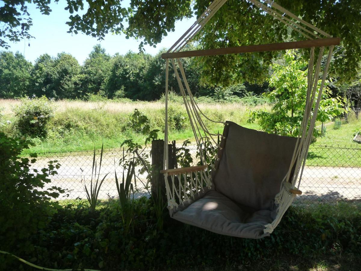 Chambre d'hôte en Vallée du Loir - Elevage des Rosiers Bazouges-sur-le-Loir Esterno foto